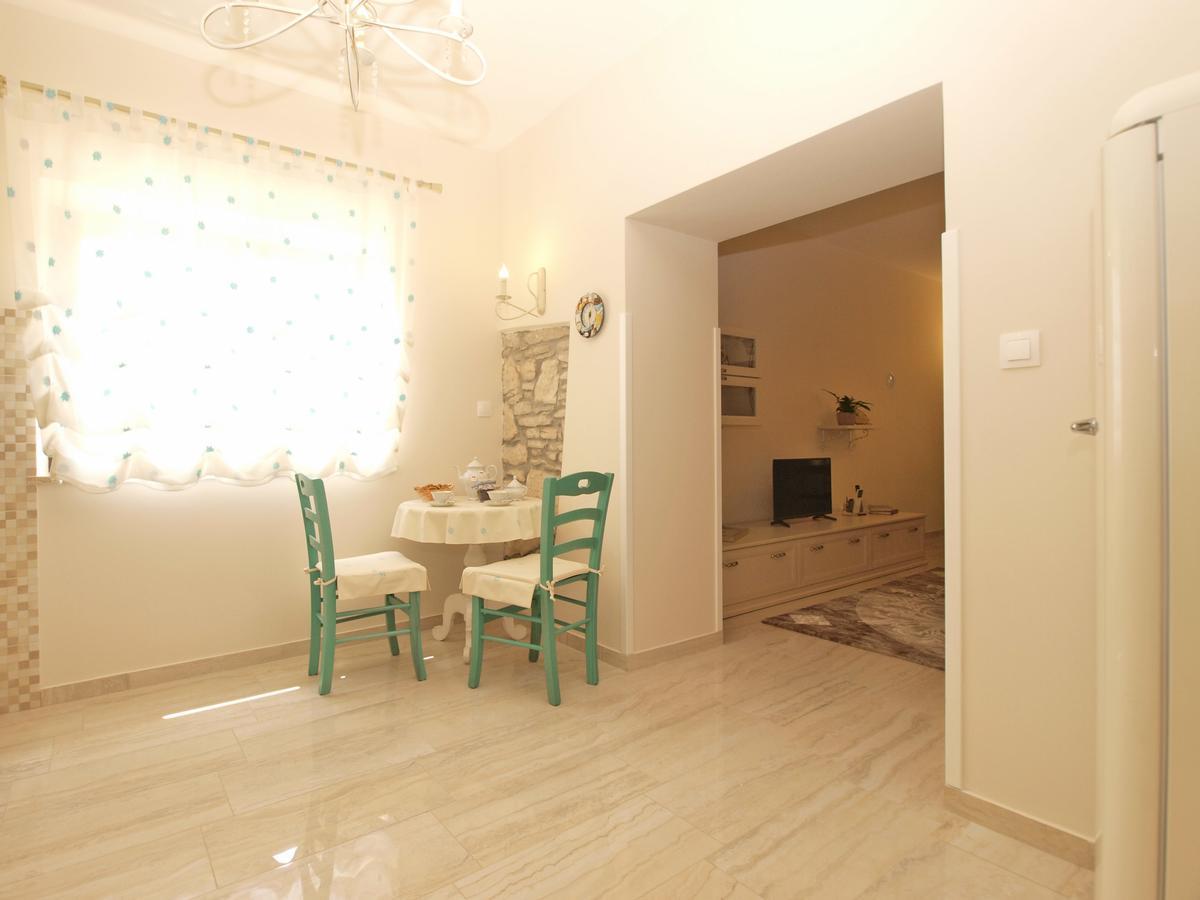 Apartmenst Slavica 1654 Daire Ližnjan Dış mekan fotoğraf