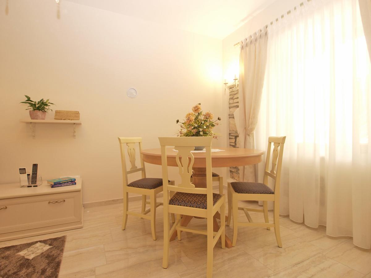 Apartmenst Slavica 1654 Daire Ližnjan Dış mekan fotoğraf